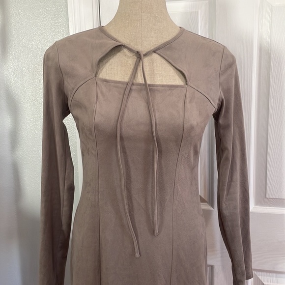 Kendall & Kylie dress mini gray body con faux suede cut out women’s size small S - Picture 3 of 10